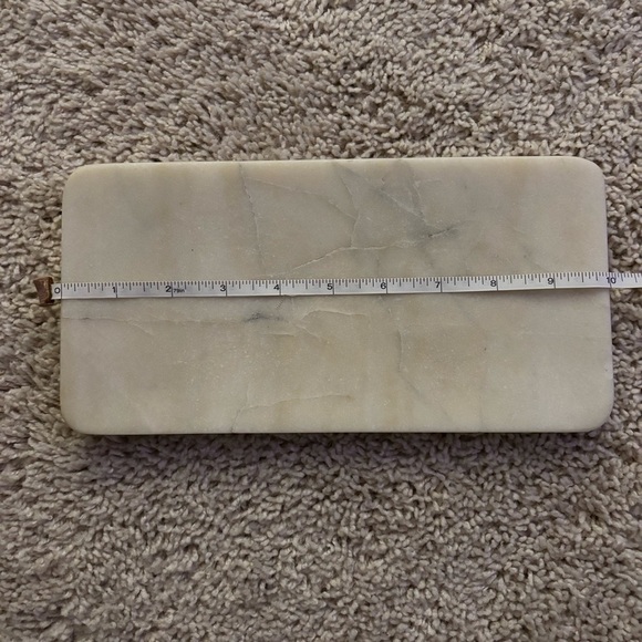 Jeremiah Brent x Grove Collaborative Marble Tray - Picture 3 of 4